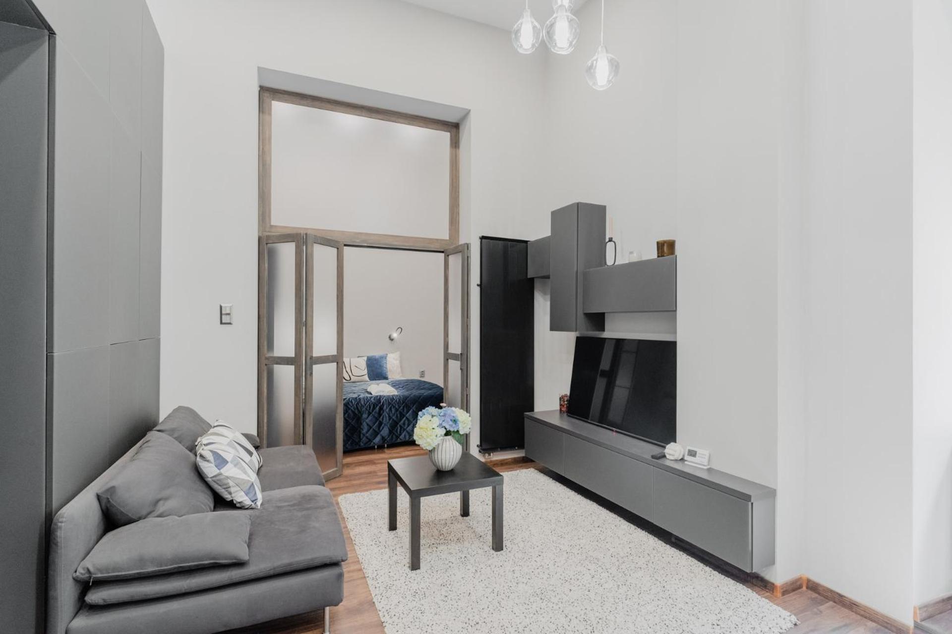 Apartment Exclusive Stylish On The Andrassy Fashion St